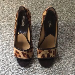 Michael by Michael Kors wedge size 9M